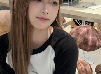 私拍图集中的温柔，Aery Tiefling用镜头传递情感与美丽